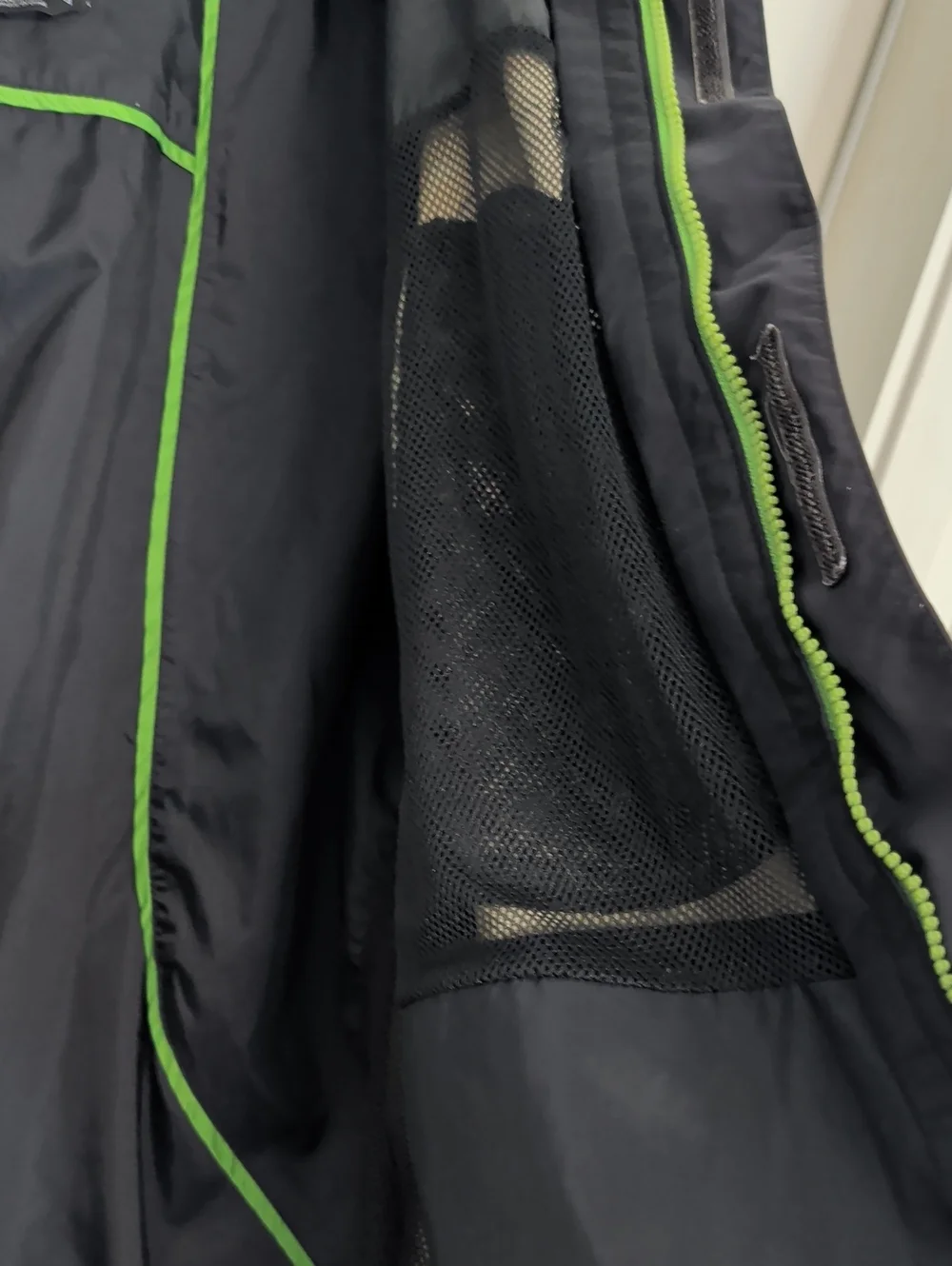 Men’s The North Face HyVent Jacket Men Large